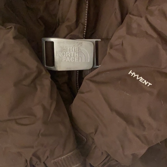 Brown woman’s north face - Picture 2 of 5